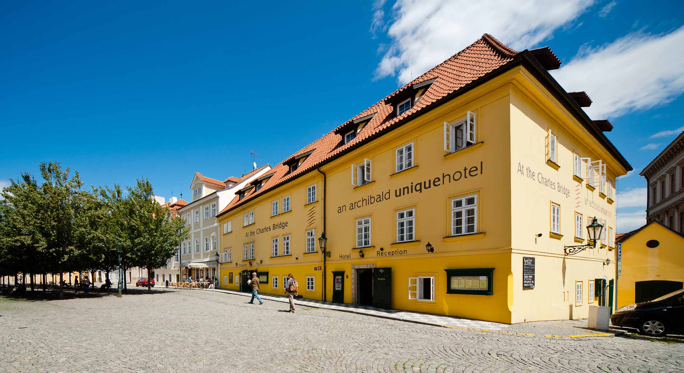 Archibald at the Charles Bridge in Prague - Book a hotel an unique hotel at  the Charles Bridge in Prague center